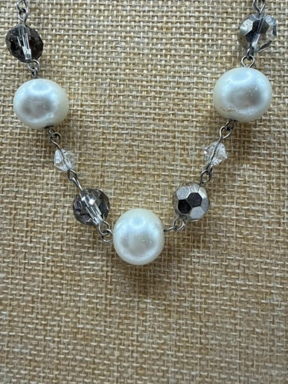 Vintage Faux Pearl & Crystal Beaded Necklace White Silver 20” - Picture 2 of 4